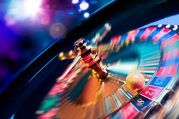 Baccarat card dealing