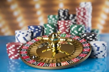 Monopoly Live game board and spinning wheel